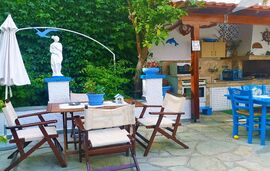 Niko Haus, Nea Potidea, Kassandra