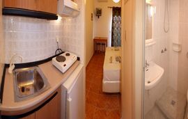 Poppis Studios, Kallithea, Kassandra,  second floor