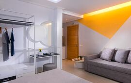 Muses Studios, Potos, Thassos