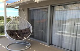 Muses Studios, Potos, Thassos