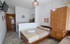 Odyssea Studios, Paralia Vrasna, Thessaloniki