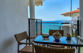 The Meltemaki Apartments, Nea Skioni, Kassandra