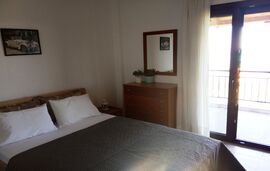 Maria Villa, Polichrono, Kassandra