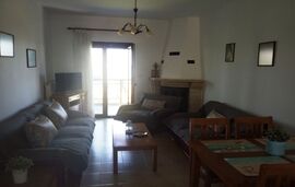 Maria Villa, Polichrono, Kassandra