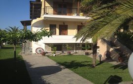 maria villa polichrono kassandra 10