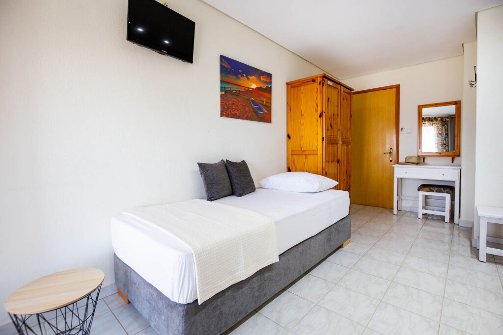 Kalogeraki Villa, Potos, Thassos, 4 Bed Studio