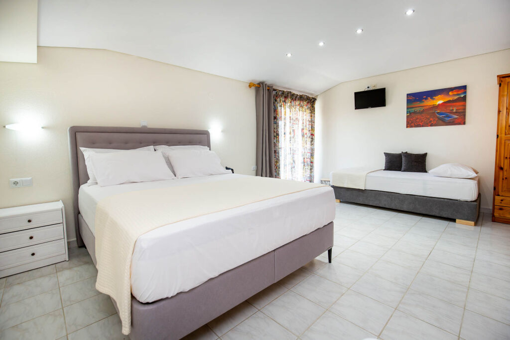 Kalogeraki Villa, Potos, Thassos, 4 Bed Studio