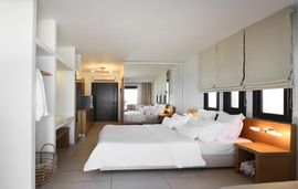 ariana studios pefkohori kassandra studio 7