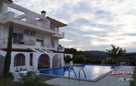 lofos vourvourou sithonia 1