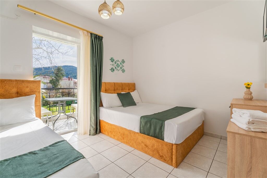 Chrissi Ammoudia Studios and Apartments, Toroni, Sithonia