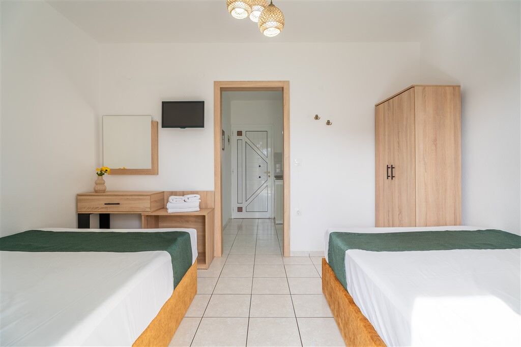 Chrissi Ammoudia Studios and Apartments, Toroni, Sithonia