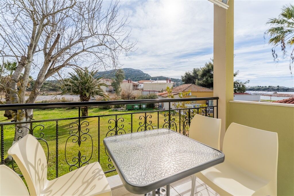 Chrissi Ammoudia Studios and Apartments, Toroni, Sithonia