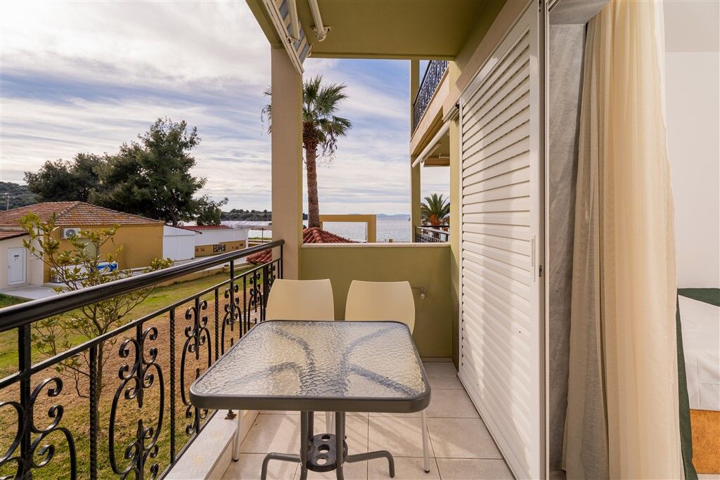 Chrissi Ammoudia Studios and Apartments, Toroni, Sithonia