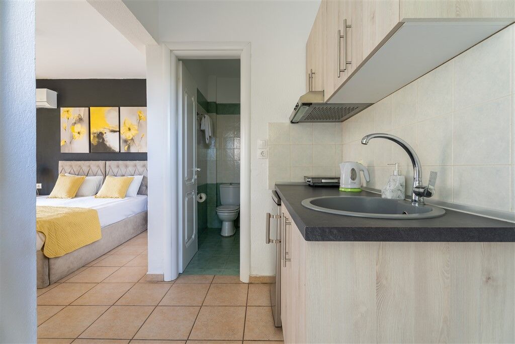 Chrissi Ammoudia Studios and Apartments, Toroni, Sithonia