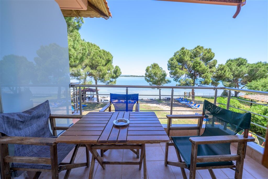Efi Studios, Vourvourou, Sithonia