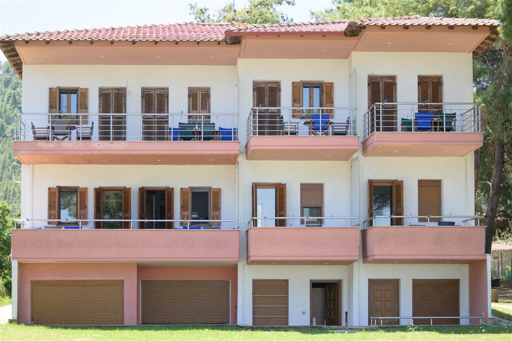 Efi Studios, Vourvourou, Sithonia