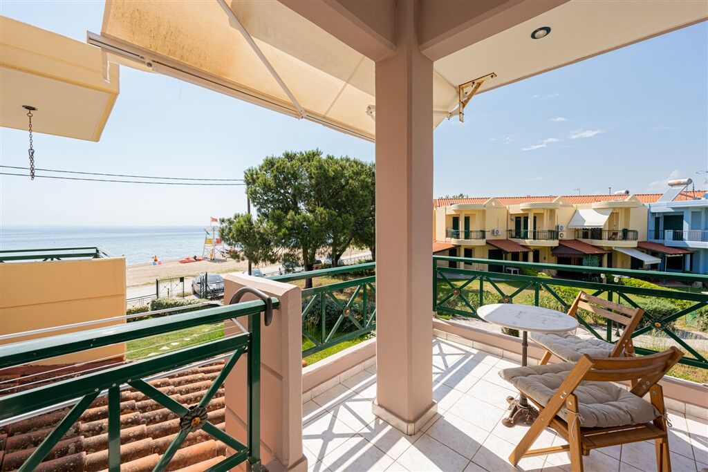 Eva's Houses, Nikiti, Sithonia
