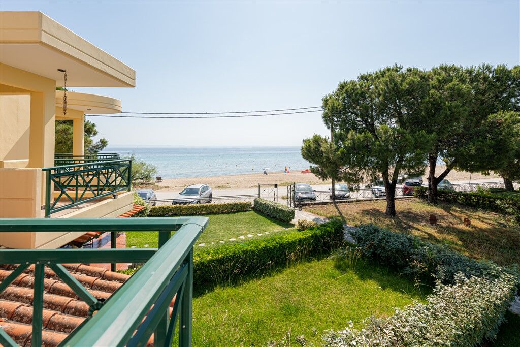 Eva's Houses, Nikiti, Sithonia