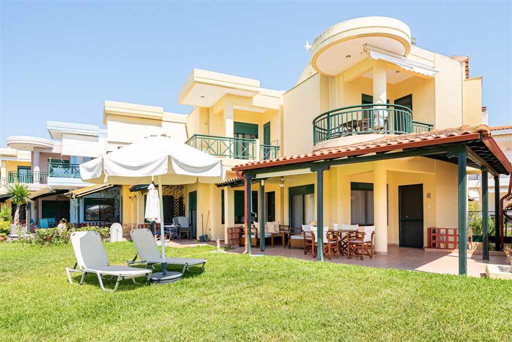 Eva's Houses, Nikiti, Sithonia