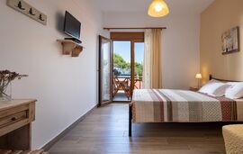 Akti Psarogiannis   Akti House, Vourvourou, Sithonia