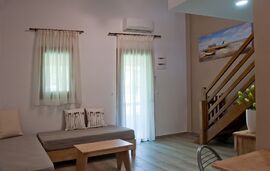 Akti Psarogiannis   Akti House, Vourvourou, Sithonia