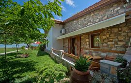 Akti Psarogiannis   Akti House, Vourvourou, Sithonia