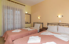 maria house studios ormos panagias sithonia 33