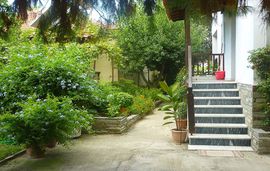 hatzis house nikiti sithonia 10