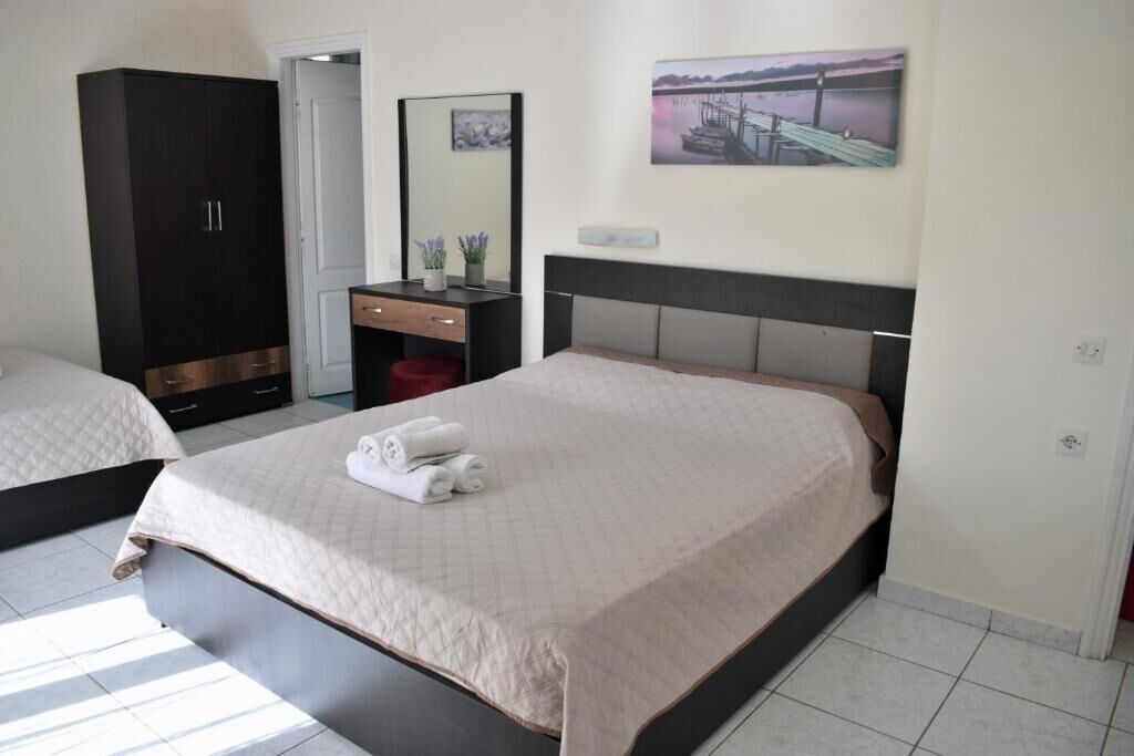 Fotini's Studios, Toroni, Sithonia