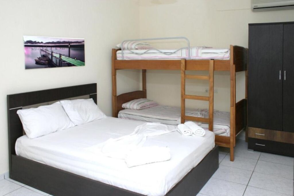 Fotini's Studios, Toroni, Sithonia