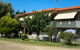 anna pousi studios ormos panagias sithonia 12