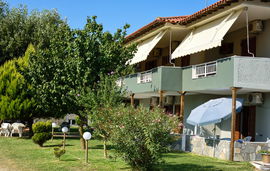 anna pousi studios ormos panagias sithonia 15