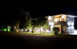 anna pousi studios ormos panagias sithonia 19