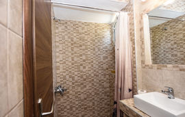 anna pousi studios ormos panagias sithonia 5 bed duplex apartment 7