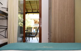 anna pousi studios ormos panagias sithonia studio 1