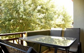 anna pousi studios ormos panagias sithonia studio 24