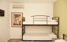 anna pousi studios ormos panagias sithonia studio 26