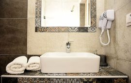 anna pousi studios ormos panagias sithonia studio 29