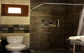 anna pousi studios ormos panagias sithonia studio 32