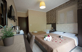 Epavli Studios, Nea Kallikratia, Kassandra, 3 Bed Room