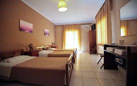 Epavli Studios, Nea Kallikratia, Kassandra, 3 Bed Studio, BB