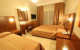 mallas hotel nea kallikratia kassandra triple room 1