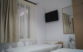 Thanasis Apartments, Nea Flogita, Kassandra