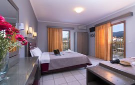 Thetis Hotel, Limenas, Thassos, 3 Bed Studio, 4