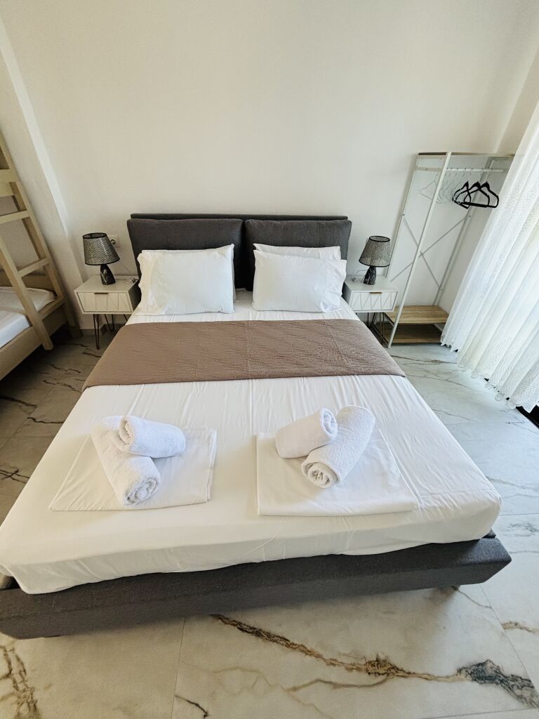 Litsa Studios, Pefkari, Thassos