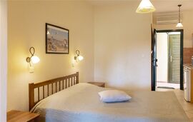 Elena's Studios, Vourvourou, Sithonia