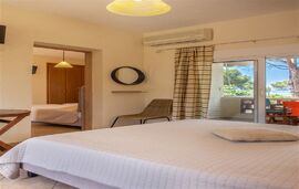 Elena's Studios, Vourvourou, Sithonia, 4 Bed Apartment, First Floor