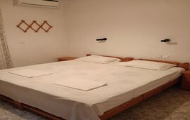 Dusseldorf Villa, Potos, Thassos