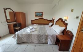 Dialehti Rooms, Neos Marmaras, Sithonia