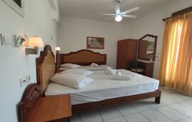 Dialehti Rooms, Neos Marmaras, Sithonia